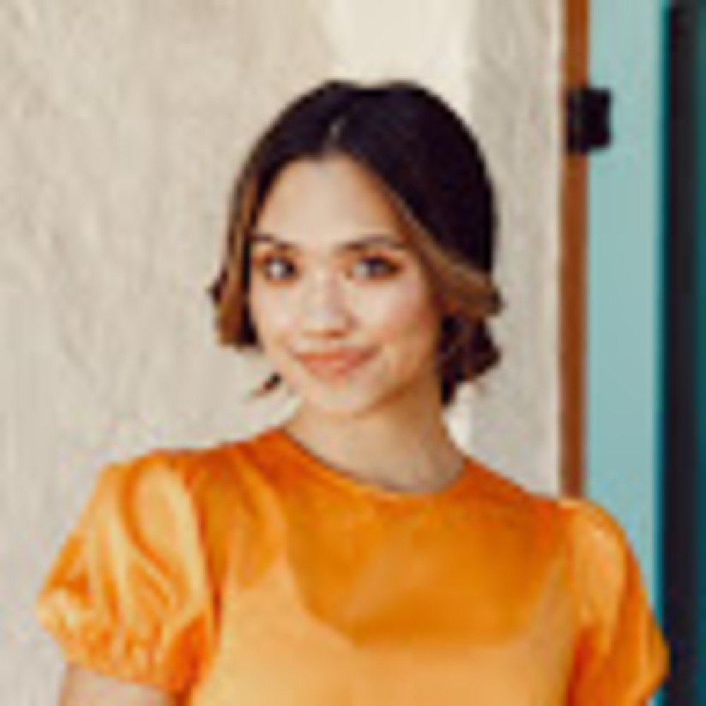 Meet your Posher, Isabella